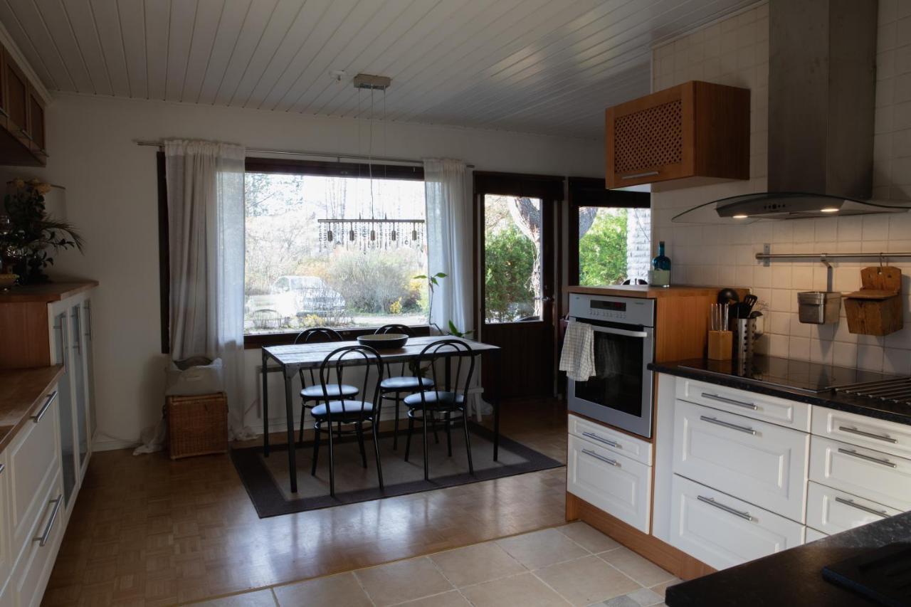 Villa Jupperi Espoossa מראה חיצוני תמונה